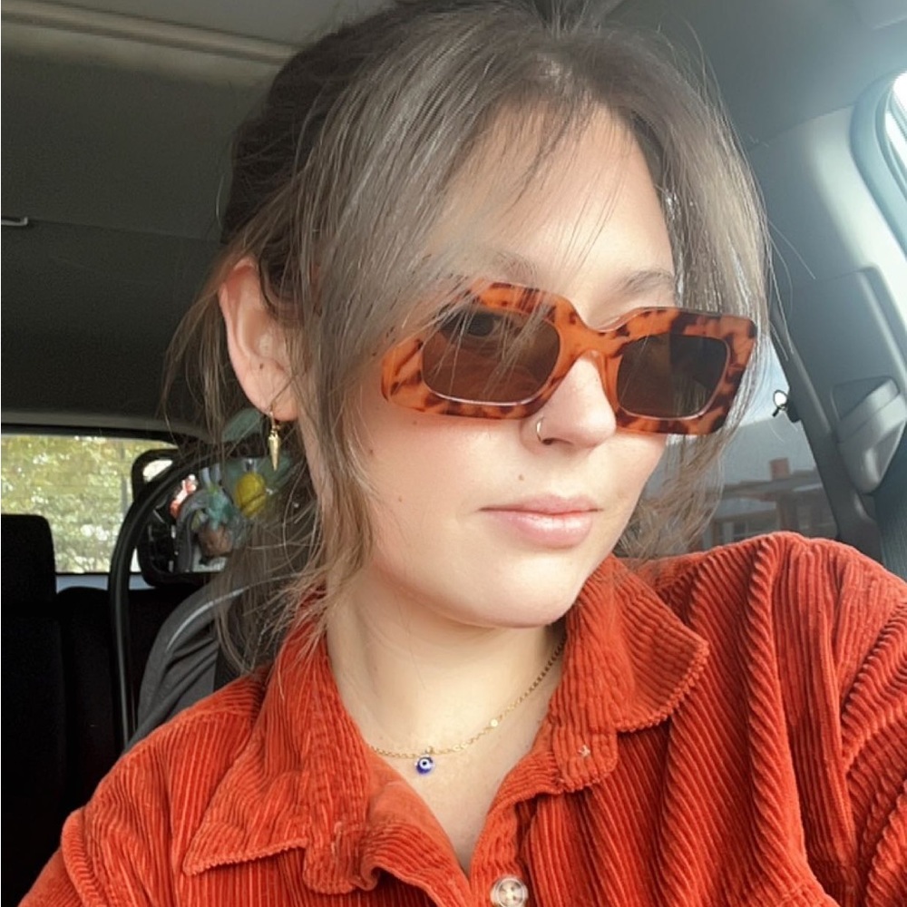 Meet your Posher, Sarah